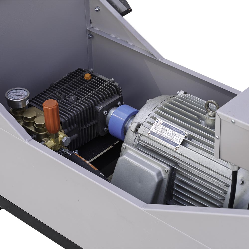  Yüksek Basınçlı Endüstriyel Yıkama Makinesi Cleanvac HD 250