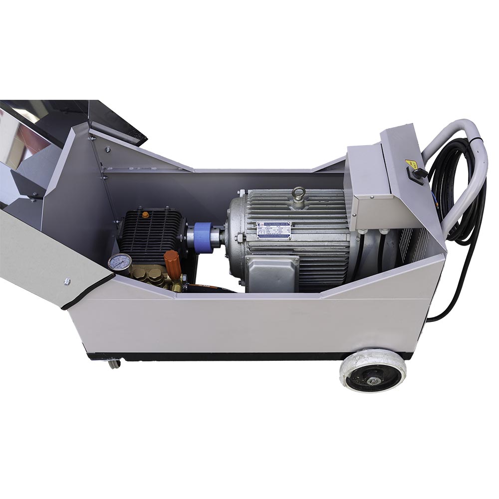  Yüksek Basınçlı Endüstriyel Yıkama Makinesi Cleanvac HD 250