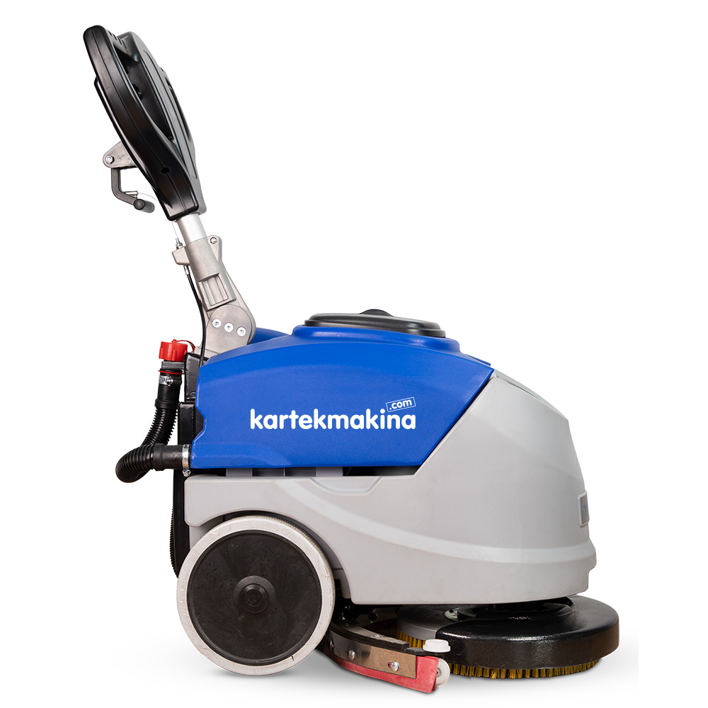 Makineri larëse dyshemeje me bateri Cleanvac B 4501